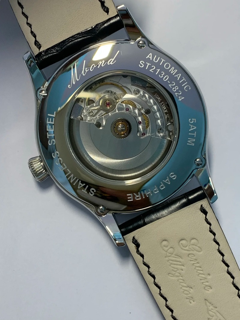 Wordless Book, Schweizer Feinm – Jewelry And Watches Bewertung und Preis