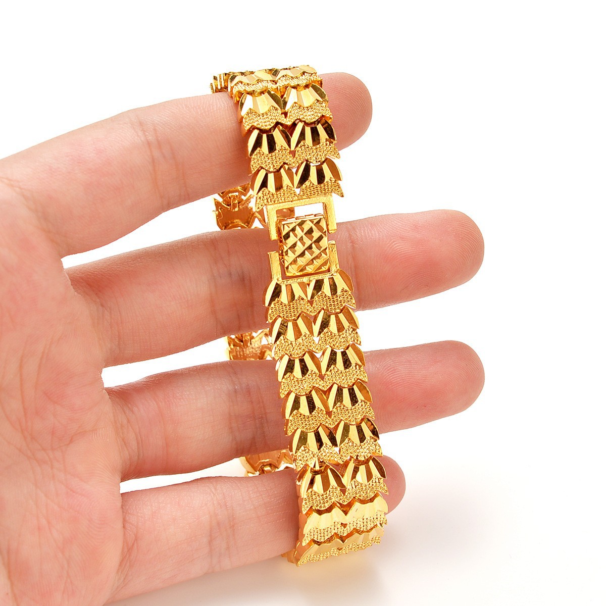 Pryna Schmuck 24K Gold Herren- – Jewelry Watches Brands Bewertung und Preis