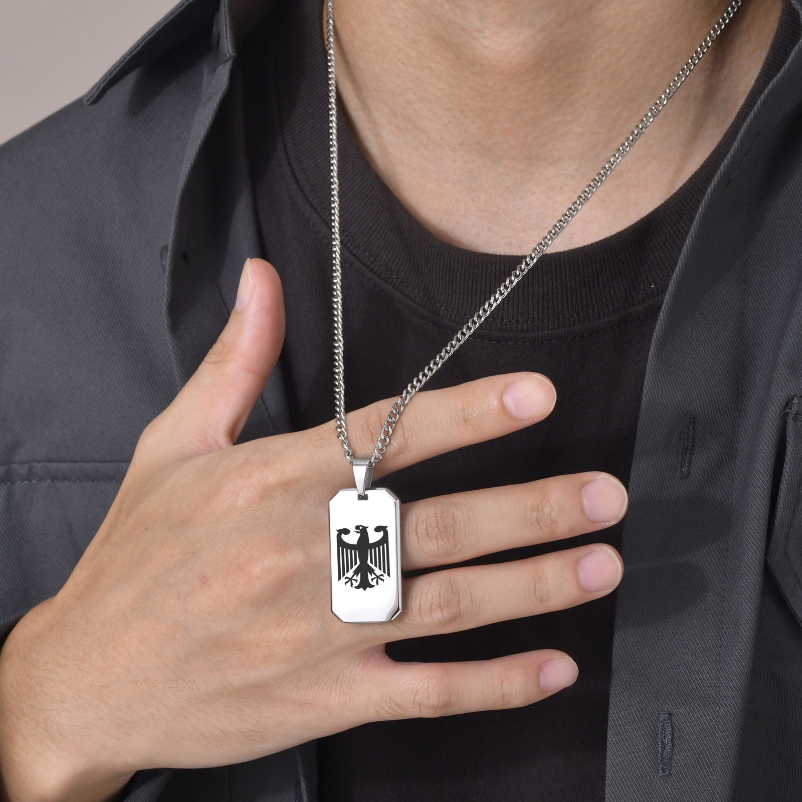 Deutscher Adler, quadratische  – Mens Dog Tag Necklace Bewertung und Preis